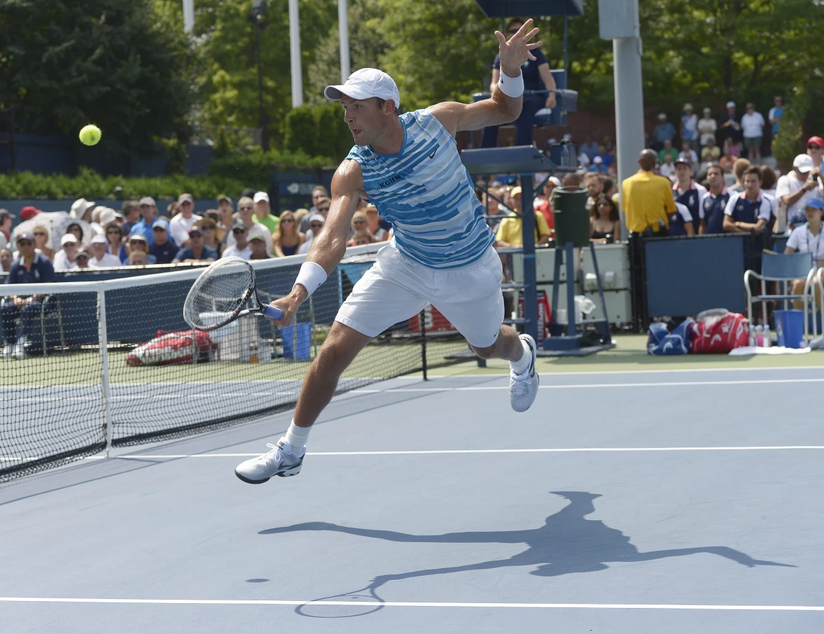 Łukasz Kubot przegrał z Finem Jarkko Nieminenem 5:7, 5:7, 2:6 w pierwszym meczu w wielkoszlemowym turnieju US Open na twardych kortach w Nowym Jorku. Polskiego tenisistę czeka jeszcze start w deblu, w parze z Jerzym Janowiczem. 