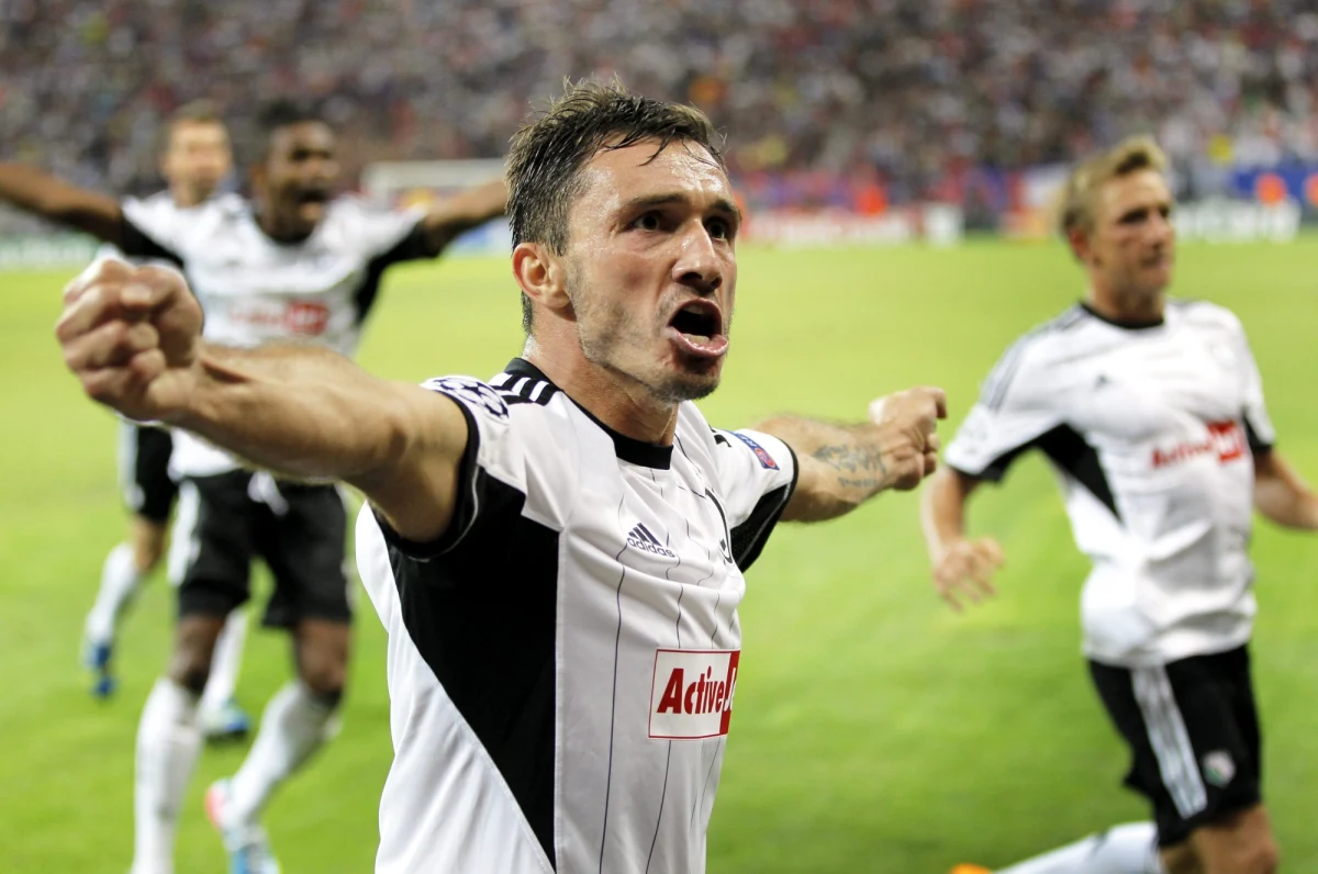 Lazio Rzym, turecki Trabzonspor i cypryjski Apollon - z tymi zespołami Legia Warszawa zmierzy się w fazie grupowej Ligi Europejskiej. Losowanie odbyło się w Monako.