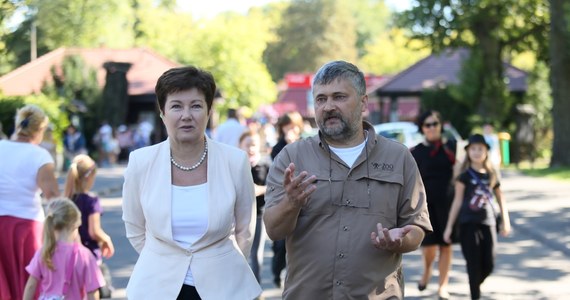 Dwa miliony złotych kosztować będzie październikowe referendum w sprawie odwołania prezydent Warszawy. Pieniądze pochodzić będą z budżetu stolicy. Wydanie tych funduszy na wybory oznaczać będzie mniejsze środki na inwestycje w stolicy. 