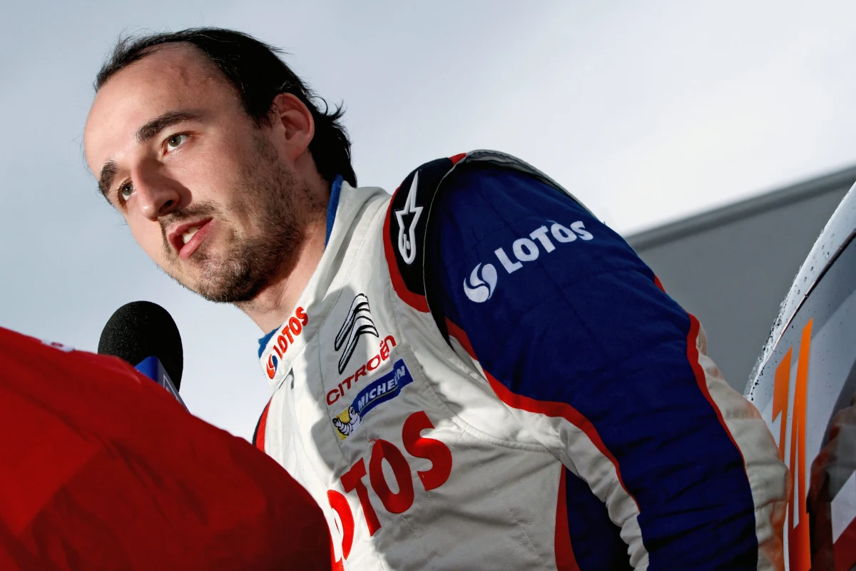 Ekipa Roberta Kubicy zapewnia, że do piątku naprawi jego samochód. We wtorek podczas treningu przed Rajdem Polski auto zostało poważnie uszkodzone. Za dwa dni na Mazurach ruszy dziewiąta runda mistrzostw Europy.
