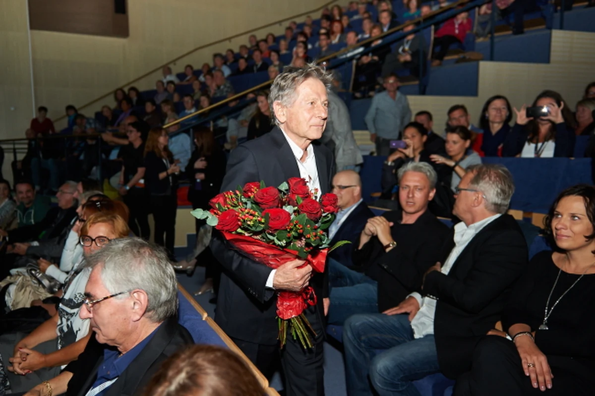 Reżyser Roman Polański przyjechał do Trójmiasta. Wieczorem w Teatrze Muzycznym w Gdyni artysta ma wziąć udział w pokazie jego nowego filmu "Wenus w futrze" - poinformował dyrektor artystyczny festiwalu filmowego w Gdyni Michał Chaciński.