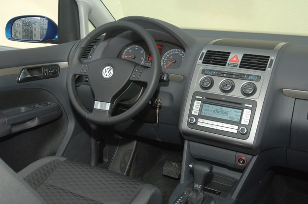Używany Volkswagen Touran I (20032010) magazynauto