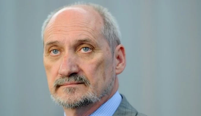 Macierewicz: Doniesienie na wojskową prokuraturę