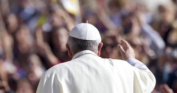 W poniedziałek 30 września o godzinie 10 rozpocznie się konsystorz w sprawie kanonizacji Jana Pawła II i Jana XXIII - ogłosił Watykan. Podczas zgromadzenia kardynałów, któremu będzie przewodniczył papież, zapadnie decyzja o dacie kanonizacji. 