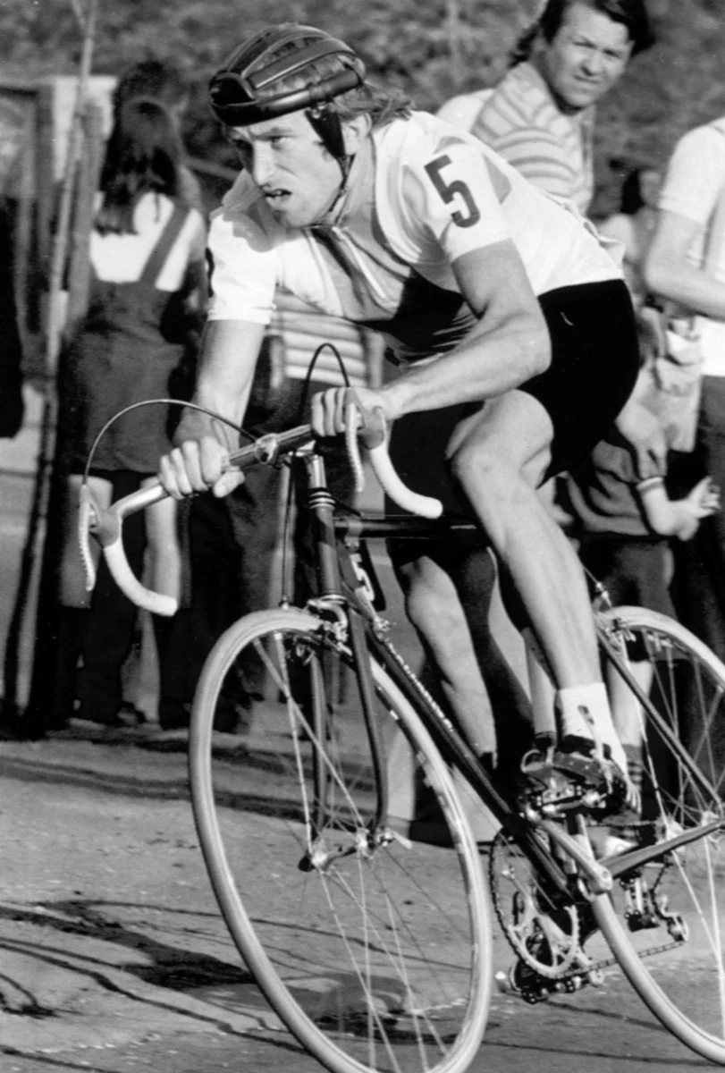 Stanisław Szozda - jeden z najlepszych polskich kolarzy - zmarł po ciężkiej chorobie. W środę skończyłby 63 lata. 