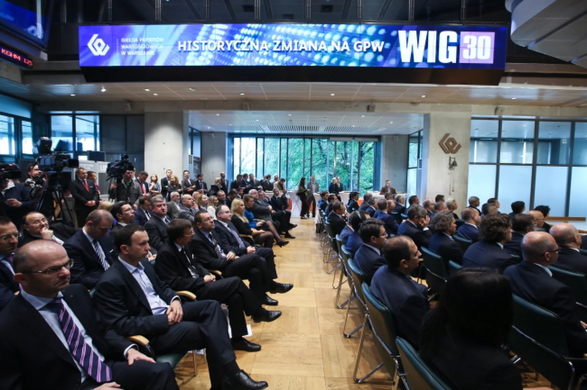 W poniedziałek na warszawskim parkiecie ruszyły notowania nowych indeksów: WIG30 i WIG30TR. W ich skład wchodzi 30 największych i najbardziej płynnych spółek notowanych na GPW. Ich wprowadzenie ma na celu m.in. zwiększenie płynności na rynku akcji. Portal Money.pl wylicza 10 powodów, dla których WIG 30 opłaci się inwestorom. 