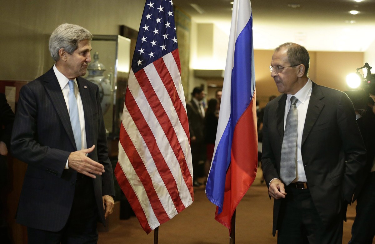 USA i Rosja wciąż nie porozumiały się w sprawie rezolucji Rady Bezpieczeństwa ONZ dotyczącej syryjskiej broni chemicznej - poinformowali przedstawiciele USA. Syria była tematem spotkania w ONZ szefów dyplomacji USA i Rosji, Johna Kerry'ego i Siergieja Ławrowa.