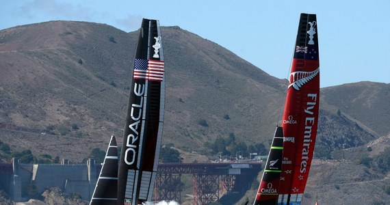 Żeglarze Oracle Team USA obronili Puchar Ameryki. W 34. edycji regat o najstarsze trofeum sportowe na świecie pokonali na wodach Zatoki San Francisco Emirates Team New Zealand 9:8 w rywalizacji do dziewięciu zwycięstw. 