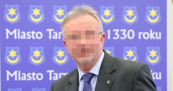 Prezydent Tarnowa został aresztowany na 3 miesiące. Ryszard Ś. jest podejrzany o przyjęcie łapówki przy budowie łącznika z węzłem autostrady A4 w Małopolsce. Grozi mu do 8 lat więzienia. 