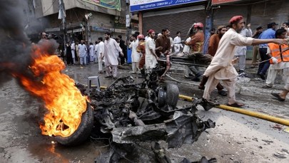 Wybuch samochodu w Pakistanie. Wśród ofiar dzieci