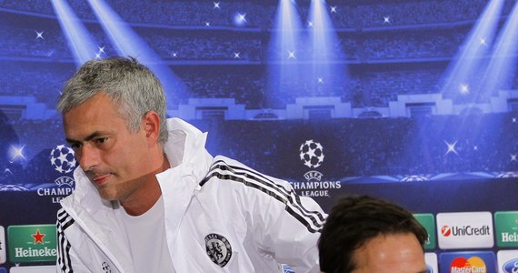 Trener Chelsea Londyn Jose Mourinho wyszedł z konferencji prasowej przed wtorkowym meczem Ligi Mistrzów w Bukareszcie ze Steauą. Portugalskiemu szkoleniowcowi nie podobały się pytania zadawane przez dziennikarzy.
