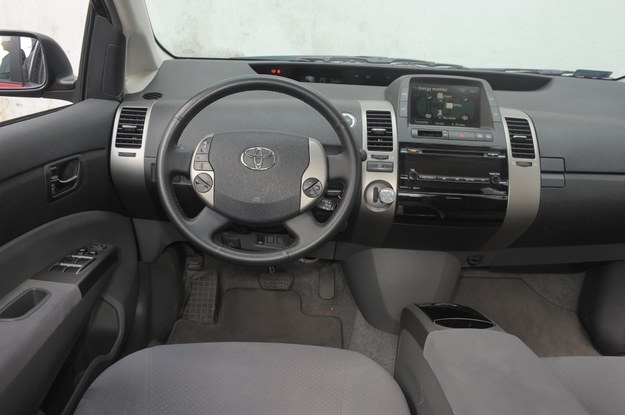 Używana Toyota Prius II (20032009) magazynauto.interia
