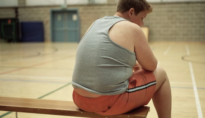Raport: Co czwarty uczeń szkoły podstawowej ma nadwagę lub jest otyły