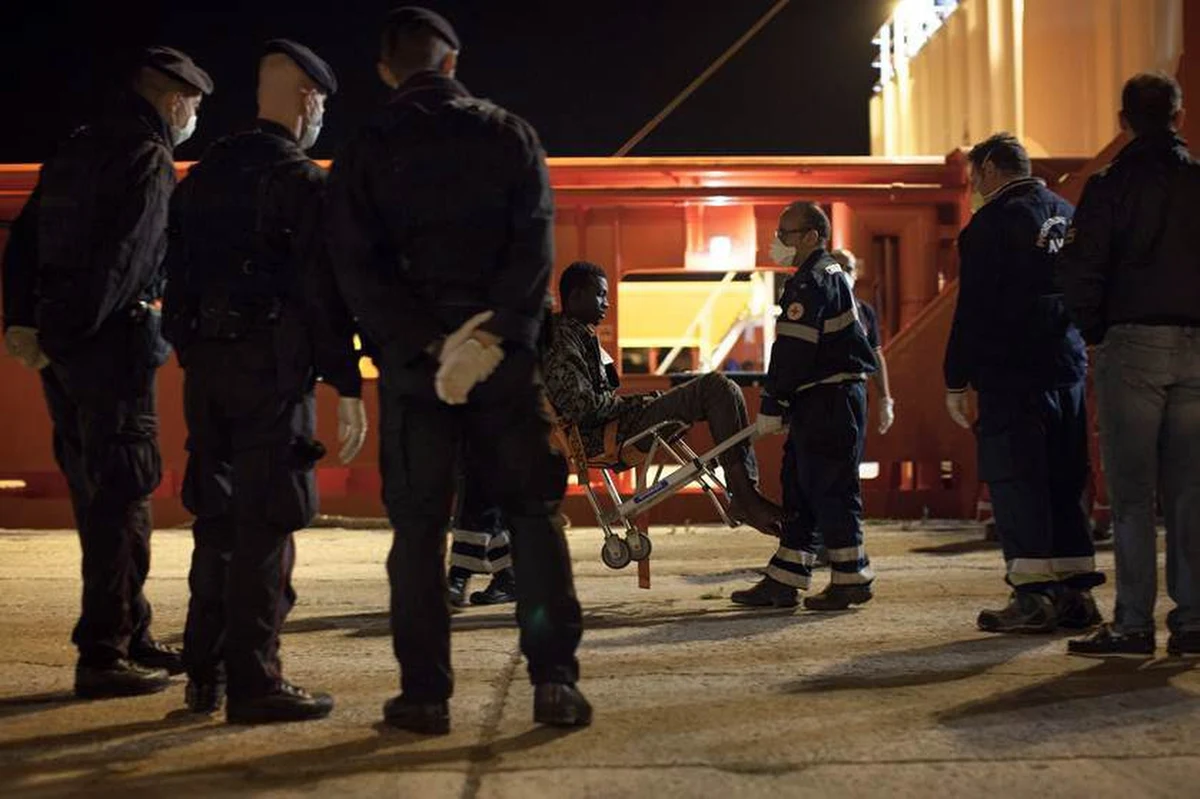 Według syryjskich mediów państwowych w prowincji Idlib w północno-zachodniej Syrii uzbrojeni napastnicy uprowadzili pracowników misji Międzynarodowego Komitetu Czerwonego Krzyża (MKCK). Najpierw, jak podają media, ich pojazdy zostały ostrzelane. 