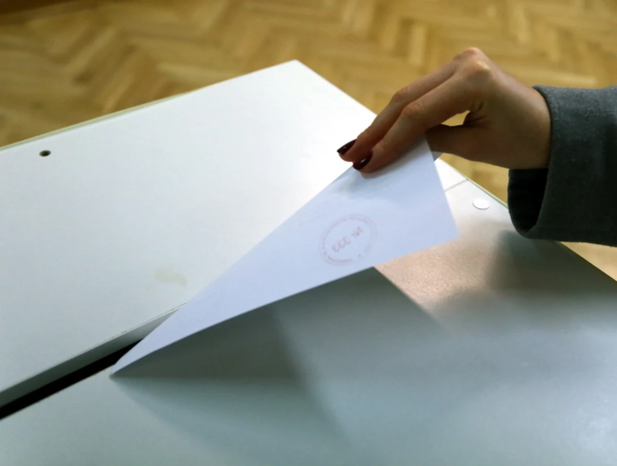 Przez cztery godziny był problemy z liczeniem głosów oddanych w niedzielnym referendum. Jak się dowiedział Mariusz Piekarski, miejska komisja nie mogła się połączyć z serwerami Państwowej Komisji Wyborczej.