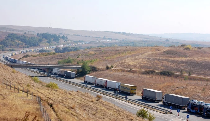 Bułgaria buduje blokadę przy granicy z Turcją