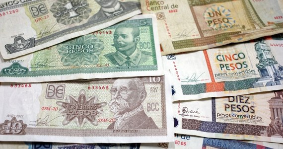 Kubańskie władze zaakceptowały plan ujednolicenia systemu monetarnego, na który do tej pory składały się dwie waluty. Reforma ma na celu wzmocnienie krajowej gospodarki i zwiększenie jej konkurencyjności - ogłoszono w oficjalnym oświadczeniu rządowym. 