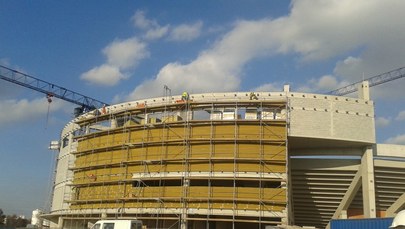 Lublin: Na budowie stadionu zawisła wiecha