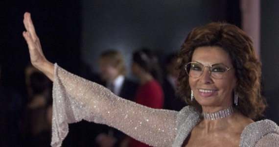 Po blisko 40 latach Sophia Loren wygrała sądową batalię o swoje zobowiązania podatkowe. Włoski Sąd Najwyższy uznał za zasadne odwołanie złożone przez aktorkę i orzekł, że za 1974 r. ma prawo zapłacić podatek niższy niż ten, którego domagał się urząd skarbowy. 