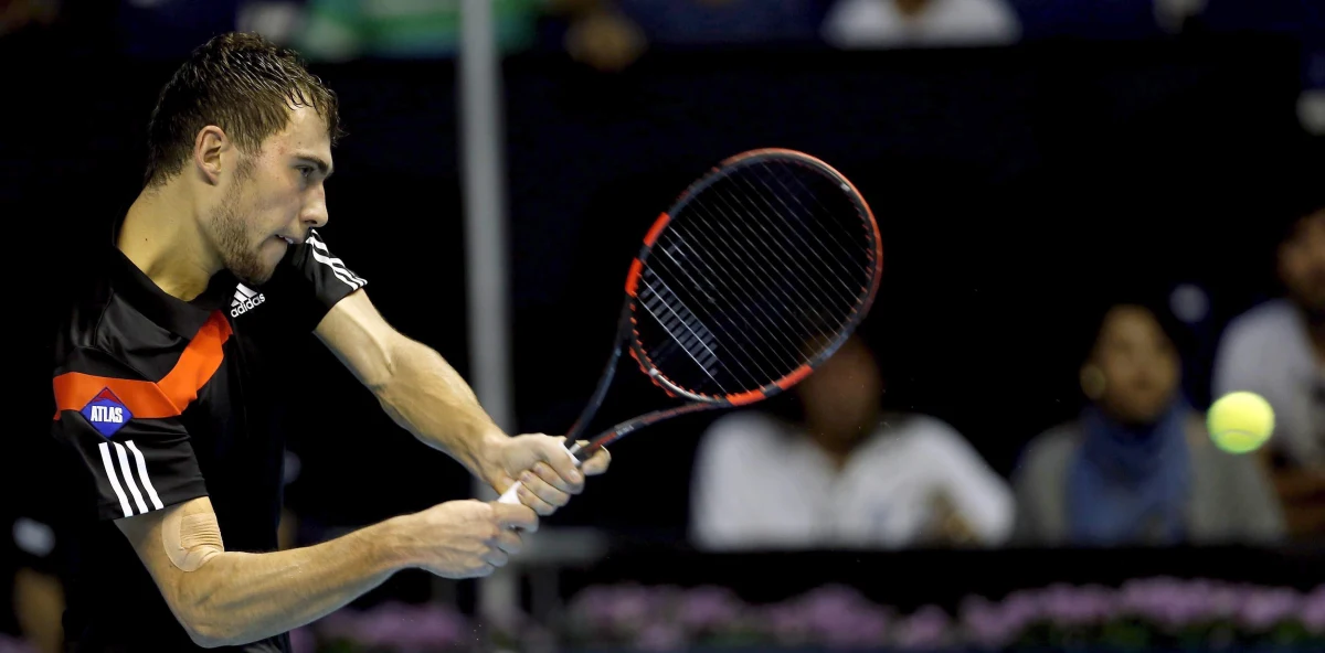 Kolumbijczyk Santiago Giraldo będzie rywalem Jerzego Janowicza w drugiej rundzie halowego turnieju tenisowego ATP Masters 1000 w Paryżu (pula nagród 3,2 mln euro). Polak, rozstawiony z numerem 14., w pierwszej rundzie ma tzw. wolny los.