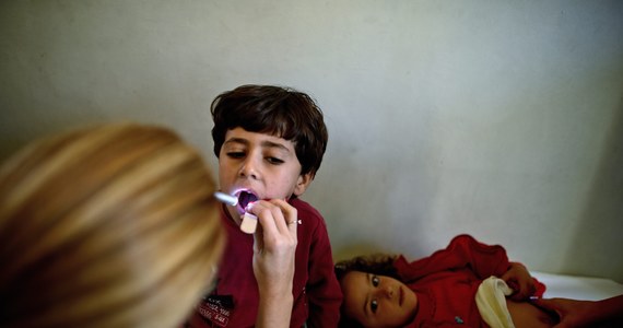 Występowanie choroby Heinego-Medina (polio) potwierdzono wśród dzieci w północno-wschodniej Syrii - poinformowała Światowa Organizacja Zdrowia (WHO). W Syrii nie notowano ognisk polio od 1999 roku. 