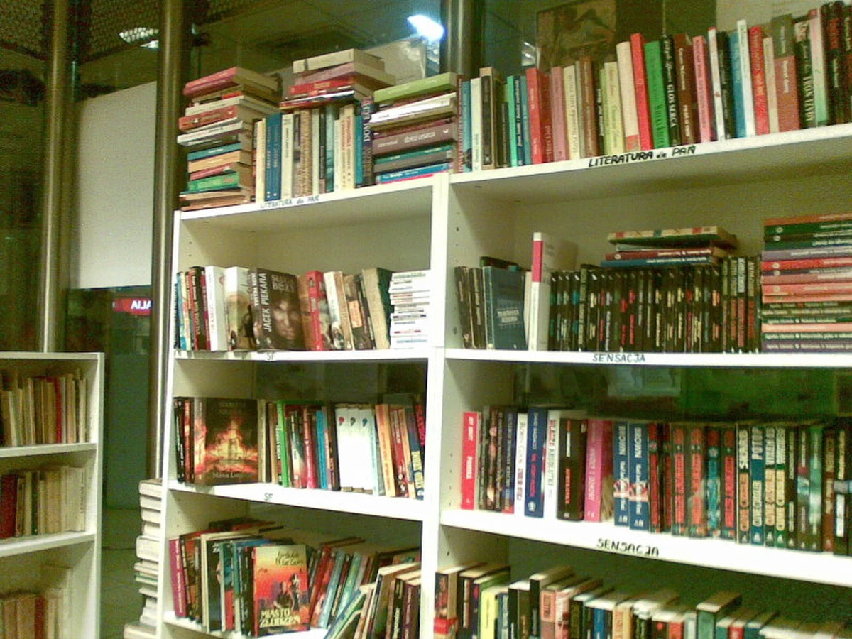 Autobiografia sir Alexa Fergusona, byłego legendarnego menedżera Manchesteru United, w ciągu tygodnia sprzedała się w ilości 115 547 egzemplarzy. To rekord w Wielkiej Brytanii. "Moja autobiografia" trafiła do sklepów 22 października.