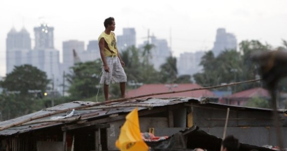 ​Co najmniej 100 osób mogło zginąć w następstwie uderzenia tajfunu Haiyan w Filipiny. Taką informację podał przedstawiciel władz w Manili, cytowany przez Reutera.