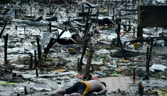 Prezydent Filipin: 2-2,5 tys. ofiar tajfunu Haiyan