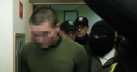 22-letni mężczyzna podejrzany o podpalenie budki przy ambasadzie rosyjskiej został aresztowany na dwa miesiące. Tak zdecydował warszawski sąd rejonowy. 