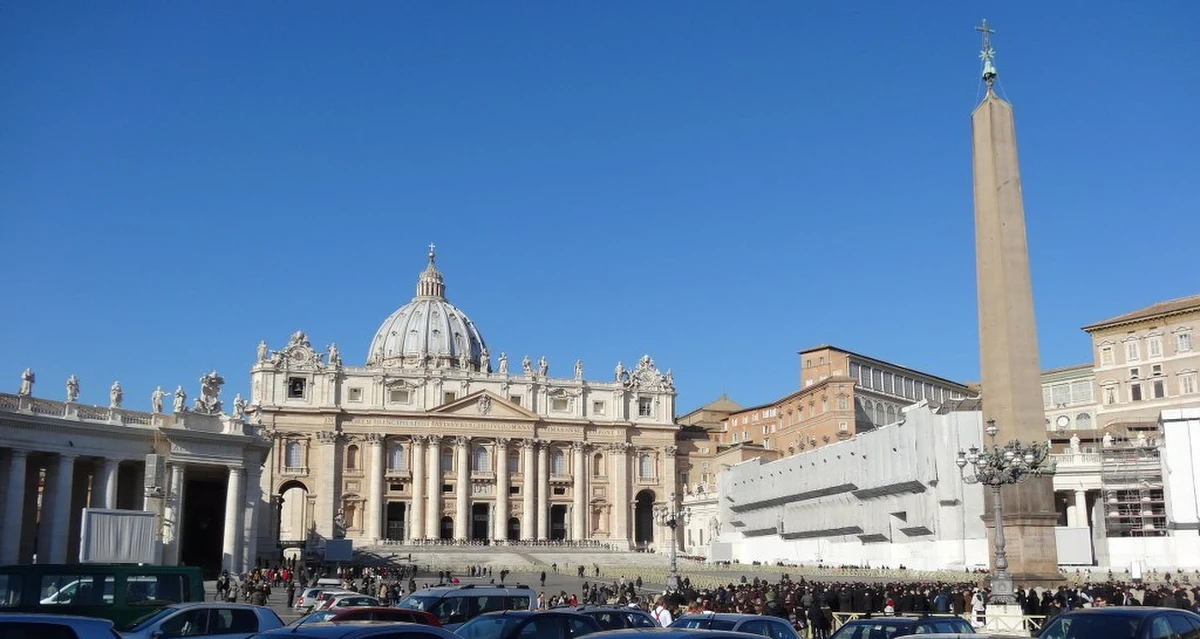 Zarząd Państwa Watykańskiego zostanie poddany audytowi międzynarodowej firmy konsultingowej. Chodzi o sprawdzenie wydatków i funkcjonowania poszczególnych instytucji Stolicy Apostolskiej. 