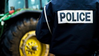Francuscy rolnicy blokują autostrady dojazdowe do Paryża 