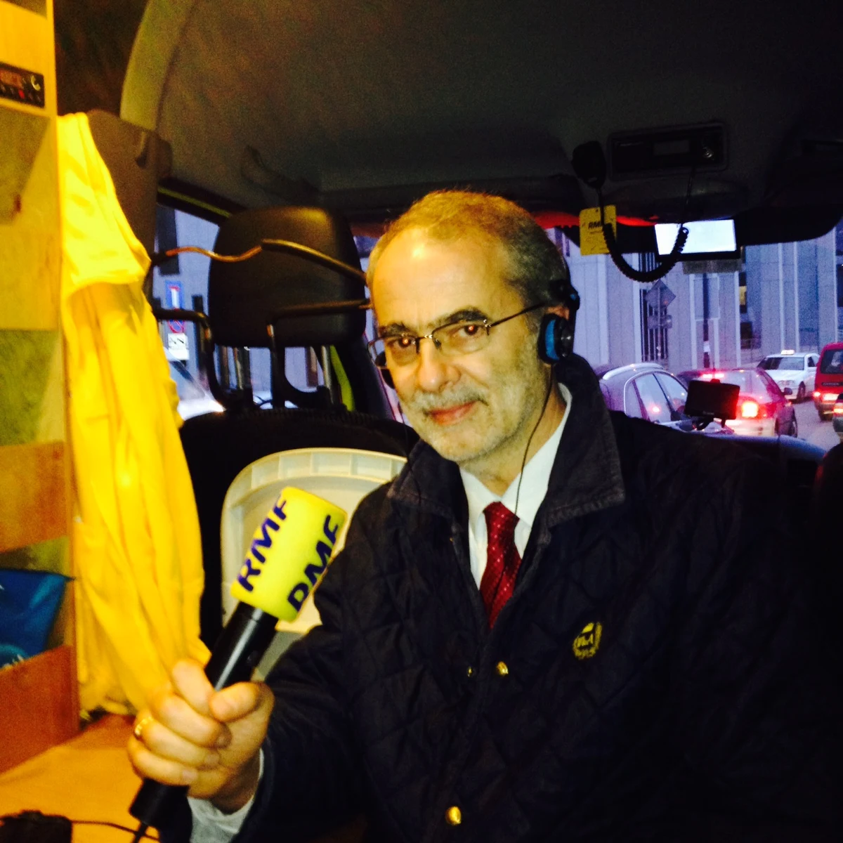 Będzie odwołanie po wyroku w sprawie, która była inspiracją głośnego filmu „Układ zamknięty”. Krakowski sąd skazał trzech przedsiębiorców z Krakowa na kary więzienia w zawieszeniu za wyprowadzenie kilkudziesięciu milionów złotych z Polmozbytu. Prokuratura domagała się znacznie surowszych kar. „Nie mam wątpliwości, że to, co robiliśmy, robiliśmy dobrze, zgodnie z prawem i z własnym sumieniem” – mówi w rozmowie z Michałem Zielińskim jeden ze skazanych Paweł Rey. 