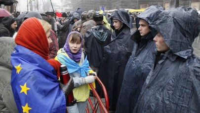 Ukraina: Unijne flagi rozchodzą się jak ciepłe bułeczki