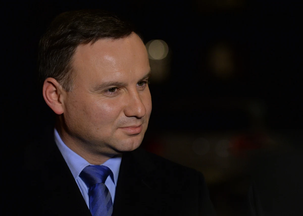 Andrzej Duda zastąpi Adama Hofmana na stanowisku rzecznika Prawa i Sprawiedliwości. Za politykę informacyjną partii odpowiadać będą również Marcin Mastalerek, jako wicerzecznik oraz Maciej Łopiński.