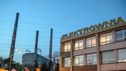 W elektrowni w Kozienicach trwają oględziny komina 