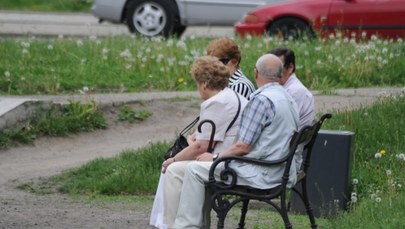 Coraz więcej emerytów w rejestrze długów 