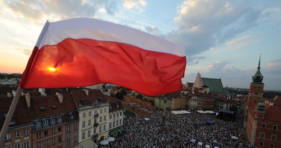 Powrót do podziału administracyjnego Polski na 49 województw zaproponował podczas Konwencji Krajowej Sojuszu Lewicy Demokratycznej w Sosnowcu jego przewodniczący Leszek Miller. Chce też równej, 5-letniej kadencji dla władz wszystkich szczebli. 