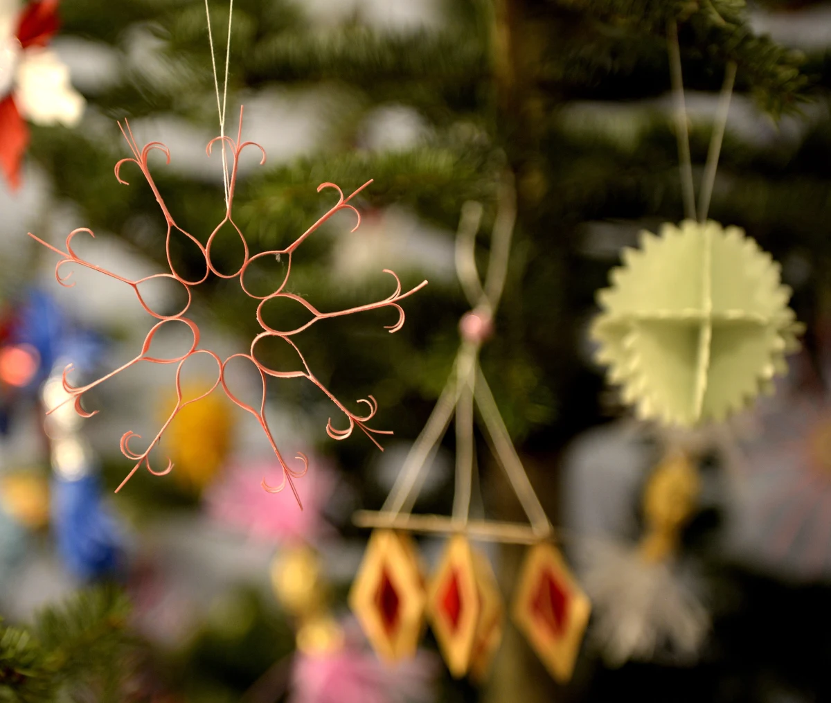 O tym, że święta będą bezśnieżne, przekonują nie tylko meteorolodzy z IMGW. Od najbliższej niedzieli będzie się ocieplać w całym kraju. W Wigilię termometry pokażą 5-6 st. Celsjusza z wyjątkiem terenów górskich - gdzie możliwe są opady śniegu. 
