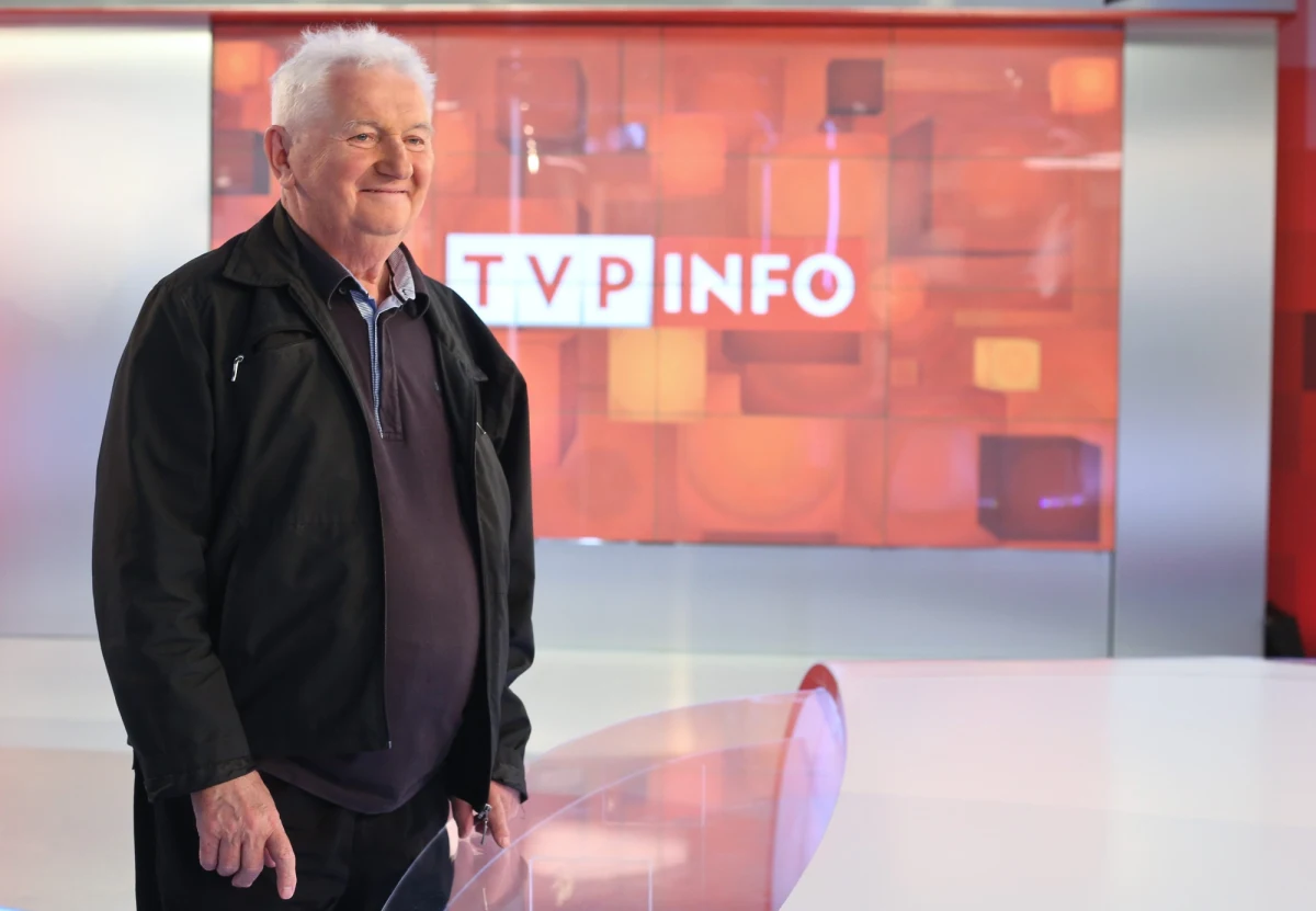 Stan zdrowia Andrzeja Turskiego (70 l.) nadal jest poważny, ale się poprawia. Jak dowiedział się Fakt, byłemu prowadzącemu „Panoramy” wróciło krążenie, a lekarze rozważają operację, która usprawniłaby pracę serca prezentera. Dlatego jego bliscy apelują o oddawanie krwi na rzecz Turskiego.