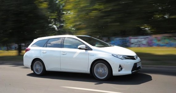Toyota Auris Hybrid Touring Sports test Motoryzacja w