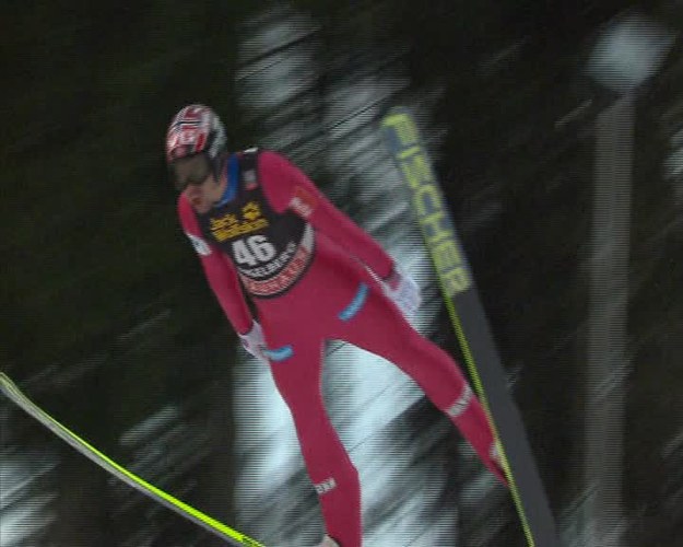 Jan Ziobro wygrał konkurs Pucharu Świata w skokach narciarskich w szwajcarskim Engelbergu. To jego pierwszy taki sukces w karierze. Drugie miejsce zajął Kamil Stoch i został liderem klasyfikacji generalnej cyklu.