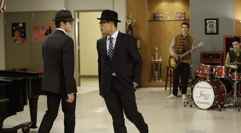 Zdjęcie ilustracyjne Glee odcinek 7 "Dynamiczne duety"