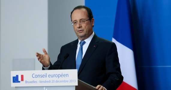 Prezydent Francji przeprosił za swoją żartobliwą uwagę na temat stanu bezpieczeństwa w Algierii. "Francois Hollande przekazała swe ubolewanie prezydentowi Algierii" -  poinformował Pałac Elizejski, podkreślając jednocześnie, że słowa prezydenta Francji zostały niewłaściwie zinterpretowane.     