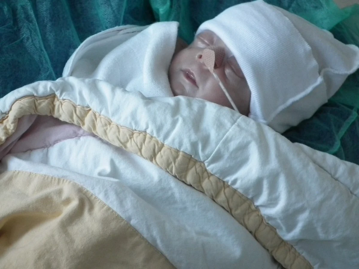 Co łączy Wiktora Hugo, Marka Twaina, Karola Darwina, Winstona Churchilla, Isaaka Newtona, Napoleona i Alberta Einsteina? Oczywiście poza tym, że wielkimi ludźmi byli:) Wszyscy urodzili się malutcy! Całkiem malutcy… Wszyscy byli wcześniakami!:)