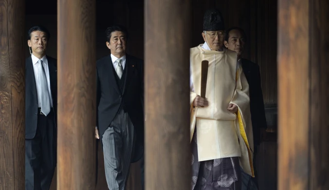 Premier Japonii odwiedził świątynię Yasukuni