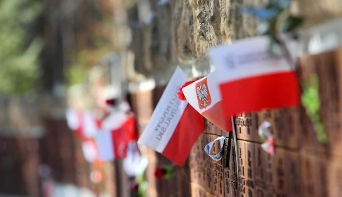 "Dziennik Polski": Akta katyńskie czeka konserwacja