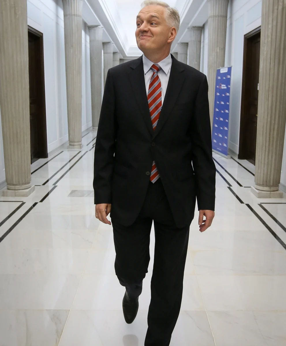 Gowin chce powrotu Jarosława Kaczyńskiego do władzy, bo tylko z PiS miałby szansę rządzić - twierdzi Michał Kamiński w wywiadzie dla "Gazety Wyborczej". Skutkiem głosowania na Gowina będzie powrót Prawa i Sprawiedliwości do władzy - dodaje europoseł.