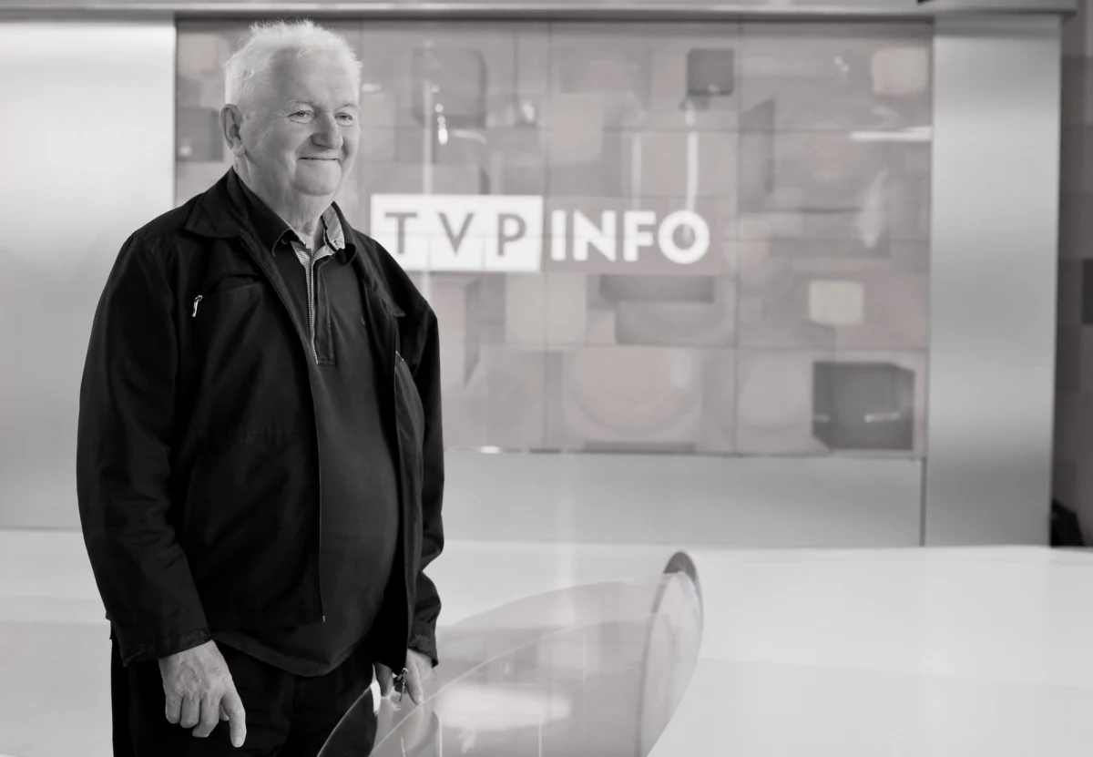 Zmarł Andrzej Turski. Dziennikarz i prowadzący "Panoramę" w TVP2 miał 70 lat. Na początku grudnia, po ataku serca, trafił do szpitala. Nie odzyskał już przytomności. 