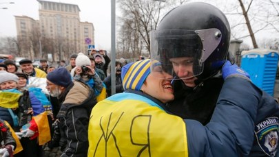 Sylwester 2013 na Euromajdanie, czyli szampan bezalkoholowy i rekord Guinnesa