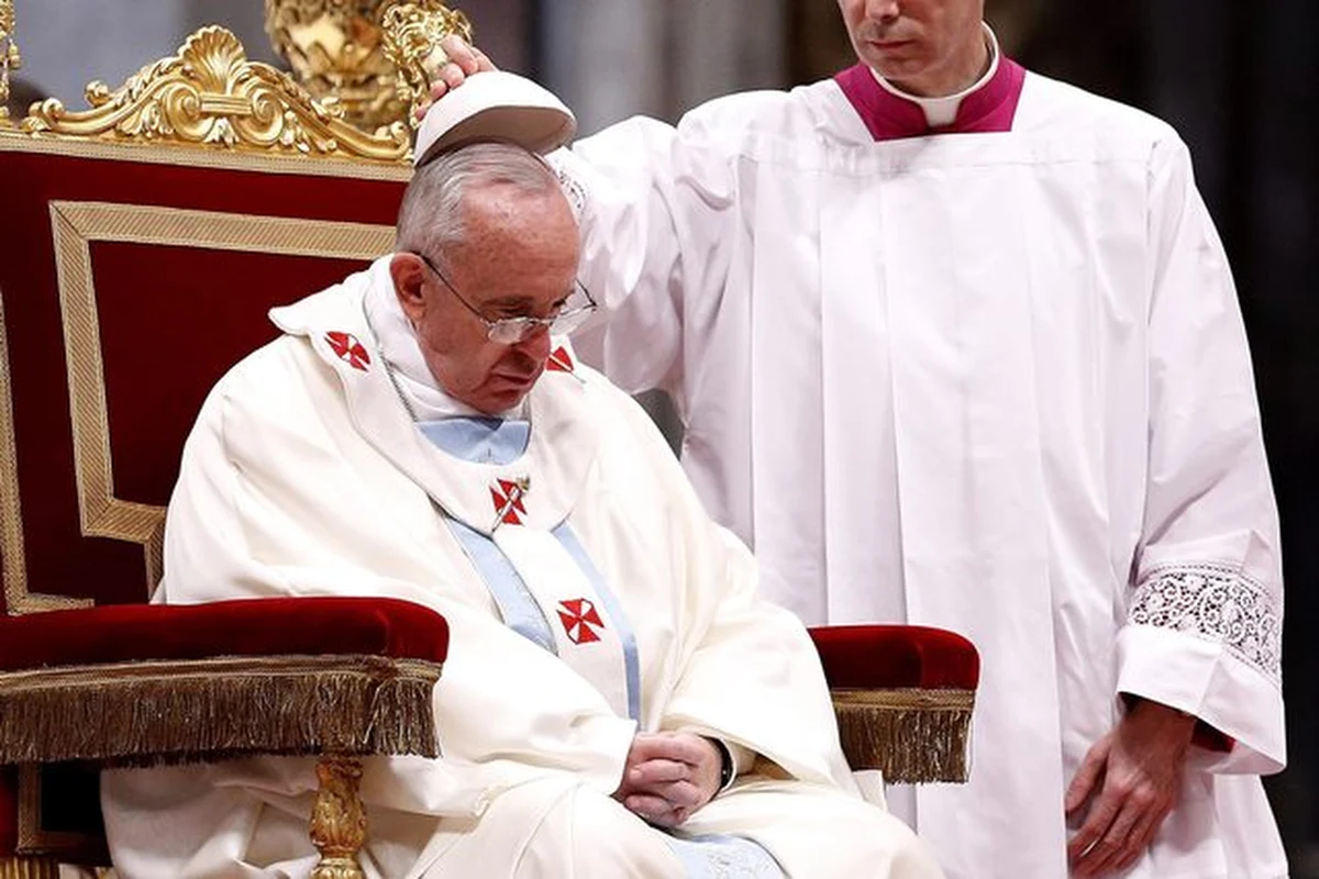 Prawie 5,5 miliona osób zwiedziło w zeszłym roku Muzea Watykańskie. O tym nowym rekordzie poinformowała dyrekcja zbiorów podkreślając, że jest to również rezultat zainteresowania, jakie wywołuje papież Franciszek.